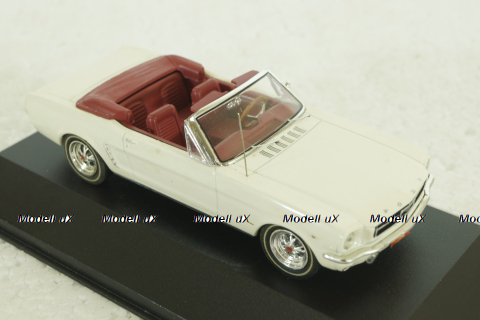 Ford Mustang Convertible 1965, white, T9-43012, Triple9 1:43 Уценка!