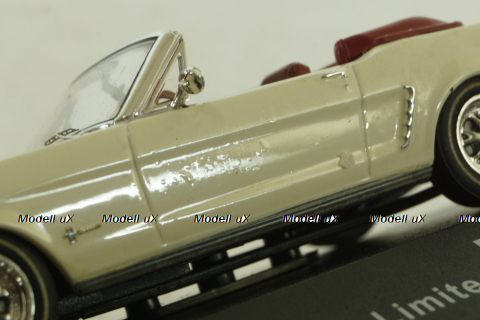 Ford Mustang Convertible 1965, white, T9-43012, Triple9 1:43 Уценка!