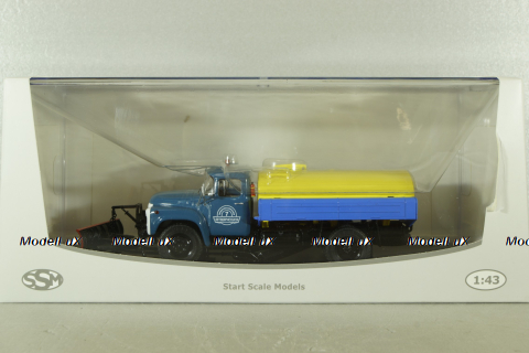 АКПМ-3(130) Аэродромная комбинированная поливомоечная машинана шасси Зил-130 SSM1586, SSM 1:43 Уценка!