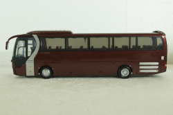 MAN R02 Lion’s Star (Yutong) 2003, red, PM056, Paudi 1:42