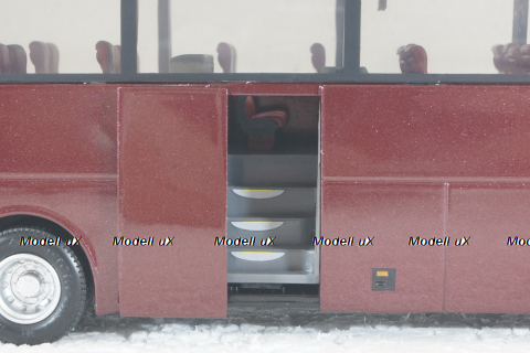 MAN R02 Lion’s Star (Yutong) 2003, red, PM056, Paudi 1:42