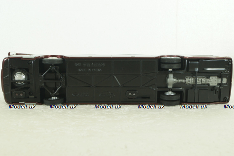 MAN R02 Lion’s Star (Yutong) 2003, red, PM056, Paudi 1:42