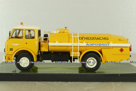 ТЗА-7,5(200) Аэрофлот, топливозаправщик на шасси Маз-500, TruckTyr 1:43
