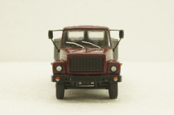 Газ-3307, бордо/серый, АвтоИстория 1:43