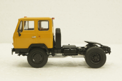 Каз-608В, оранжевый, АвтоИстория 1:43