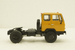 Каз-608В, оранжевый, АвтоИстория 1:43