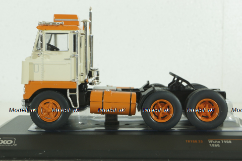 White 7400 1960 beige, TR188 , IXO 1:43