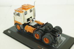 White 7400 1960 beige, TR188 , IXO 1:43 Уценка!