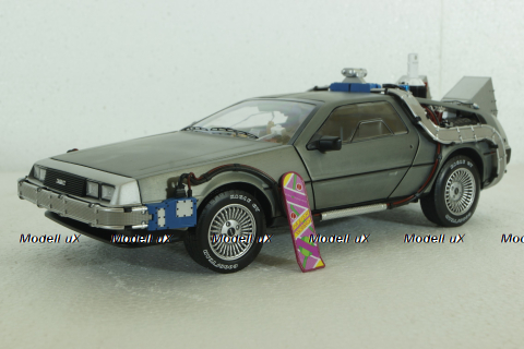 Delorean DMC 12 Time Machine with Mr. Fusion, Back To The Future, BCJ97, HotWheels Elite 1:18 