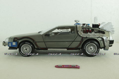 Delorean DMC 12 Time Machine with Mr. Fusion, Back To The Future, BCJ97, HotWheels Elite 1:18 