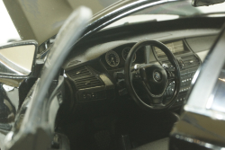 BMW X6 Xdrive 5.0i, black, 18031W-bl, Welly 1:18