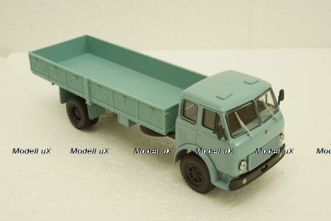 Маз-500Г грузовик с удлиненной базой, бортовой 1967, голубой, Н215, Наш Автопром 1:43