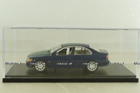 BMW 528i sedan (E39) 1995 blue, Schuco 1:43