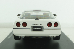 Chevrolet Corvette C4 1986 white, 71243, AutoArt 1:18