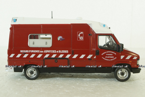 Peugeot J5 maxum VSAB Picot, Sapeurs-Pompiers, Altaya #40