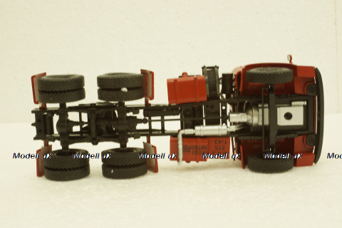 Маз-515А тягач 1974г Автопробег, красный Н701, Наш Автопром 1:43