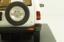 Land Rover Discovery (R380) 1994, white, ALM410402, Almost Real 1:43