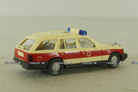 Mercedes  230 TE Ambulance 1985, beige, 07118, Wiking 1:87