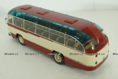 Лаз-695Б городской, беж/красн, Ultra Models 1:43