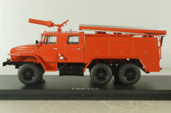 АЦ-40(375Д)-Ц1А модели ПМ-102А пожарная автоцистерна на шасси Урал-375Д 1974, красный, SSM1230, SSM 1:43