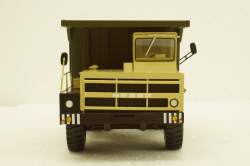 Белаз-7522 поздний бежевый/Хаки ТД Белаз, Автоистория 1:43