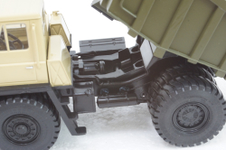 Белаз-7522 поздний бежевый/Хаки ТД Белаз, Автоистория 1:43