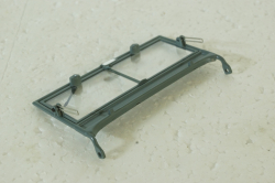 Стекло в рамке в сборе, без 1-го дворника на TOYOTA LAND CRUISER BJ, Kyosho 1:18