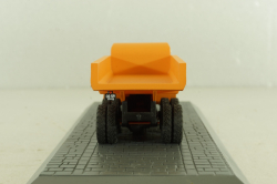 Краз-256Б самосвал, бежевый/оранжевый, АА638, Direkt Collections 1:72