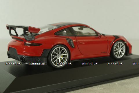 Porsche 911 (991 II) GT2 RS Weissach-Paket 2018, red, 413067290, Minichamps 1:43
