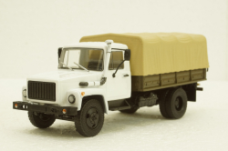 Газ-3309 бортовой с тентом, АвтоИстория 1:43 Уценка!