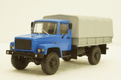 Газ-3308, 4х4 бортовой с тентом, АвтоИстория 1:43