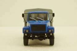 Газ-3308, 4х4 бортовой с тентом, АвтоИстория 1:43