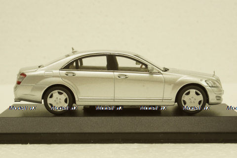 Mercedes S600 Guard W221, Kyosho 1:43