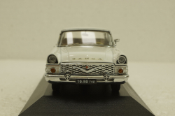 Газ-13 Чайка 1965 белый, IST085,  IST 1:43