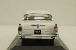 Газ-13 Чайка 1965 белый, IST085,  IST 1:43