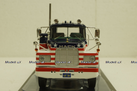 Mack R-Series 1966 "Stars and Stripes", TR178, IXO 1:43