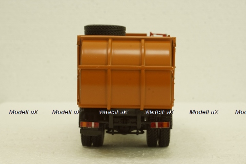 Маз-5337 МКМ-35 мусоровоз, АвтоИстория 1:43