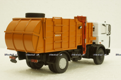 Маз-5337 МКМ-35 мусоровоз, АвтоИстория 1:43