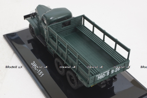 Зис-151 бортовой  с тентом, 1951г, зеленый, 115101, DiP Models 1:43