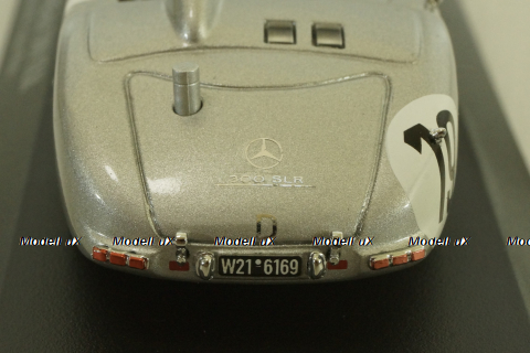 Mercedes 300 SLR #19 24h Le Mans 1955, Fangio/Moss, silver, 432553000, Minichamps 1:43