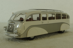 Mercedes LO3100 Stromlinien, №11 Hachette 1:43