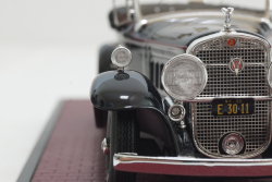 Cadillac V-16 452 Roadster Fleetwood (open) blue, 1930, MX20301-451, Matrix 1:43