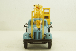 Лаз-690(164) Зил-164 Автокран, арт.102545, АвтоИстория 1:43