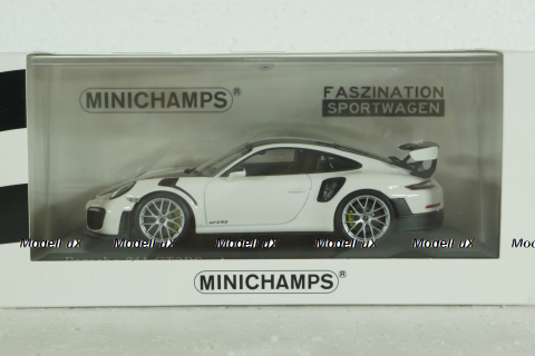 Porsche 911 (991 II) GT2 RS Weissach Package white with silver rims, 413067278, Minichamps 1:43