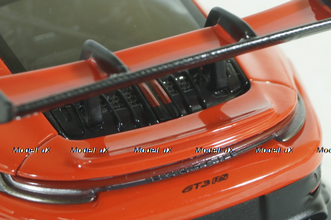 Porsche 911 (992) GT3 RS mit Weissach-Paket, red with black rims and black décor, 413062108, Minichamps 1:43