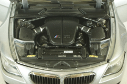 BMW M6 (E63) 2003, grey 08703S, Kyosho 1:18
