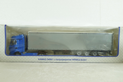 Камаз-54901 с п/п Нефаз-93341, син/серый, 102996, АвтоИстория 1:43