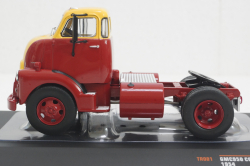 GMC 950 Coe red/yellow, TR081, IXO 1:43