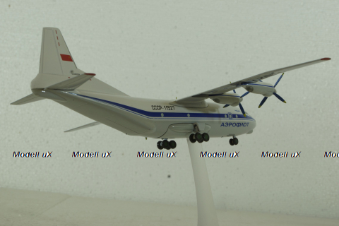 Ан-12 Аэрофлот СССР, Herpa 1:200