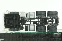 КАМАЗ-65206 с полуприцепом НЕФАЗ-93341, арт. 102972, Аист 1:43